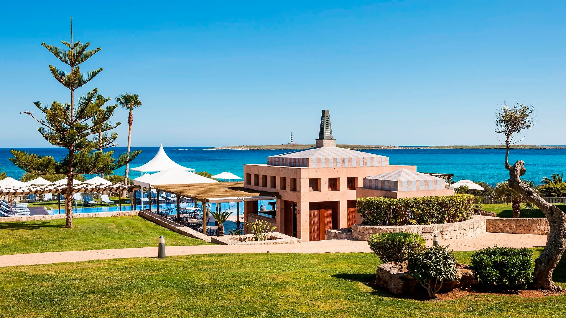 Insotel Punta Prima Prestige Suites&Spa 5*, Punta Prima (Menorca)
