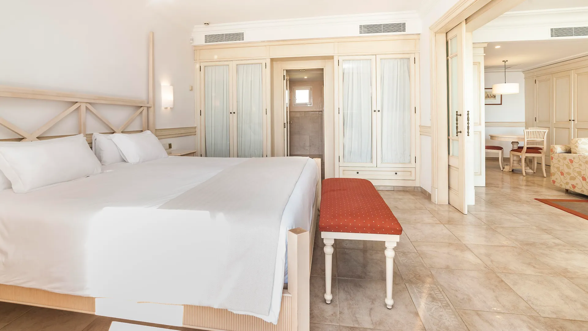 Insotel Punta Prima Prestige Suites&Spa Punta Prima (Menorca)