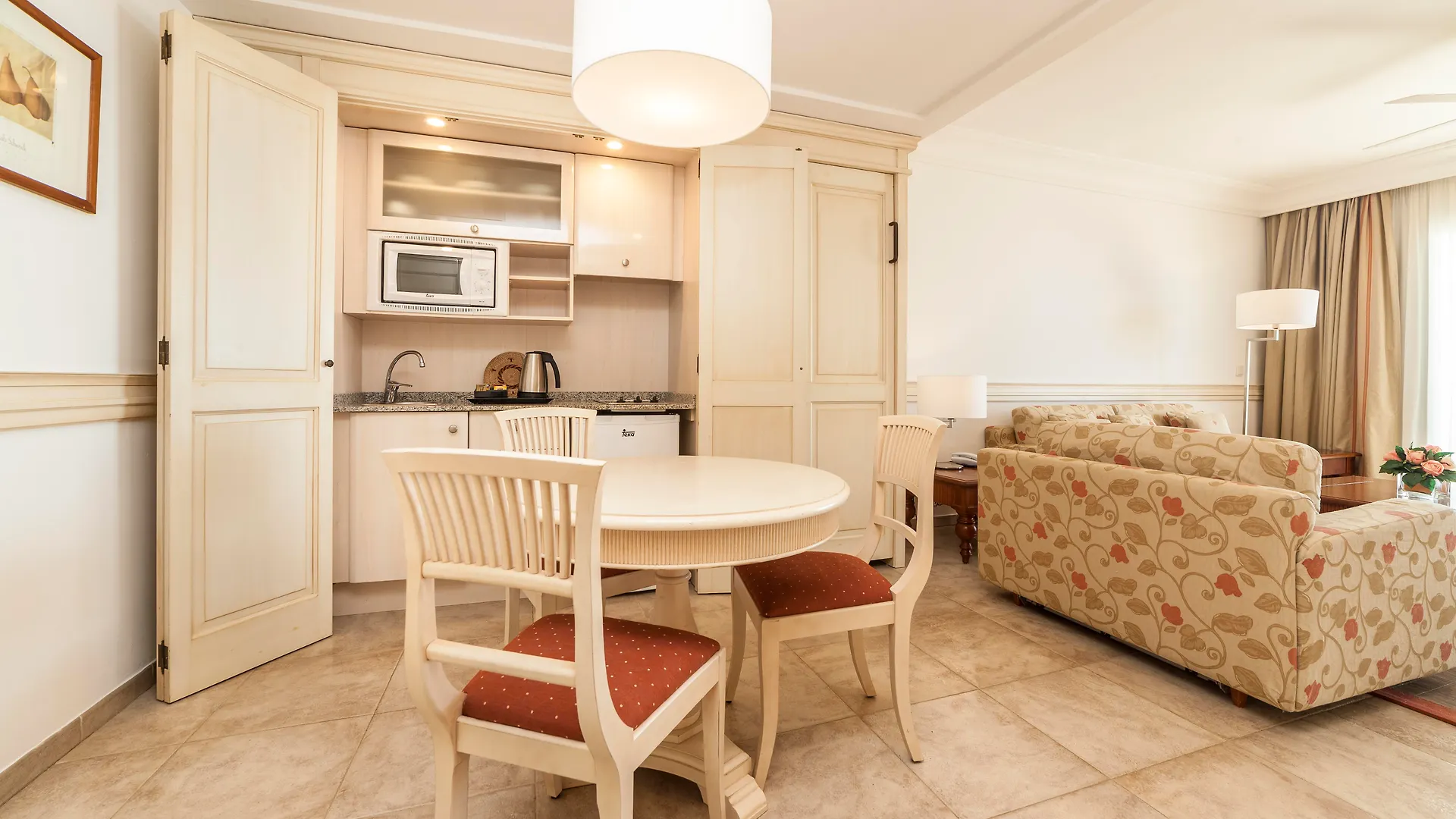 Insotel Punta Prima Prestige Suites&Spa