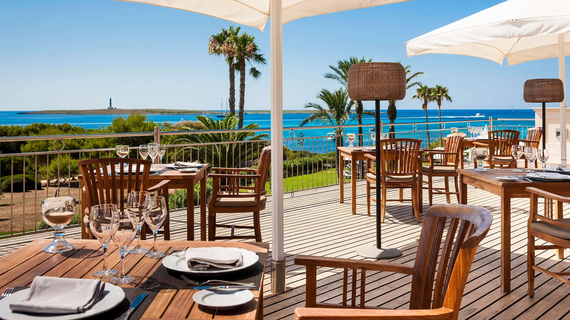 Insotel Punta Prima Prestige Suites&Spa 5*, Punta Prima (Menorca)
